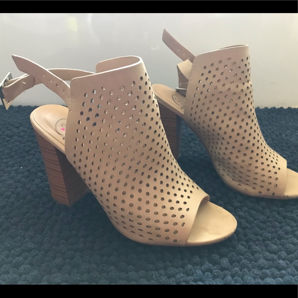 Light tan- peep toe booties